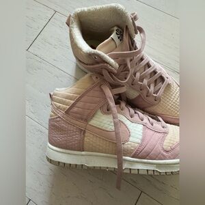 Nike Dunk High Next Nature Pink Oxford Toasty Size Women 9